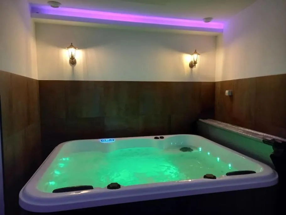 #Fer Rever 63# Spa # Thiers Apartment