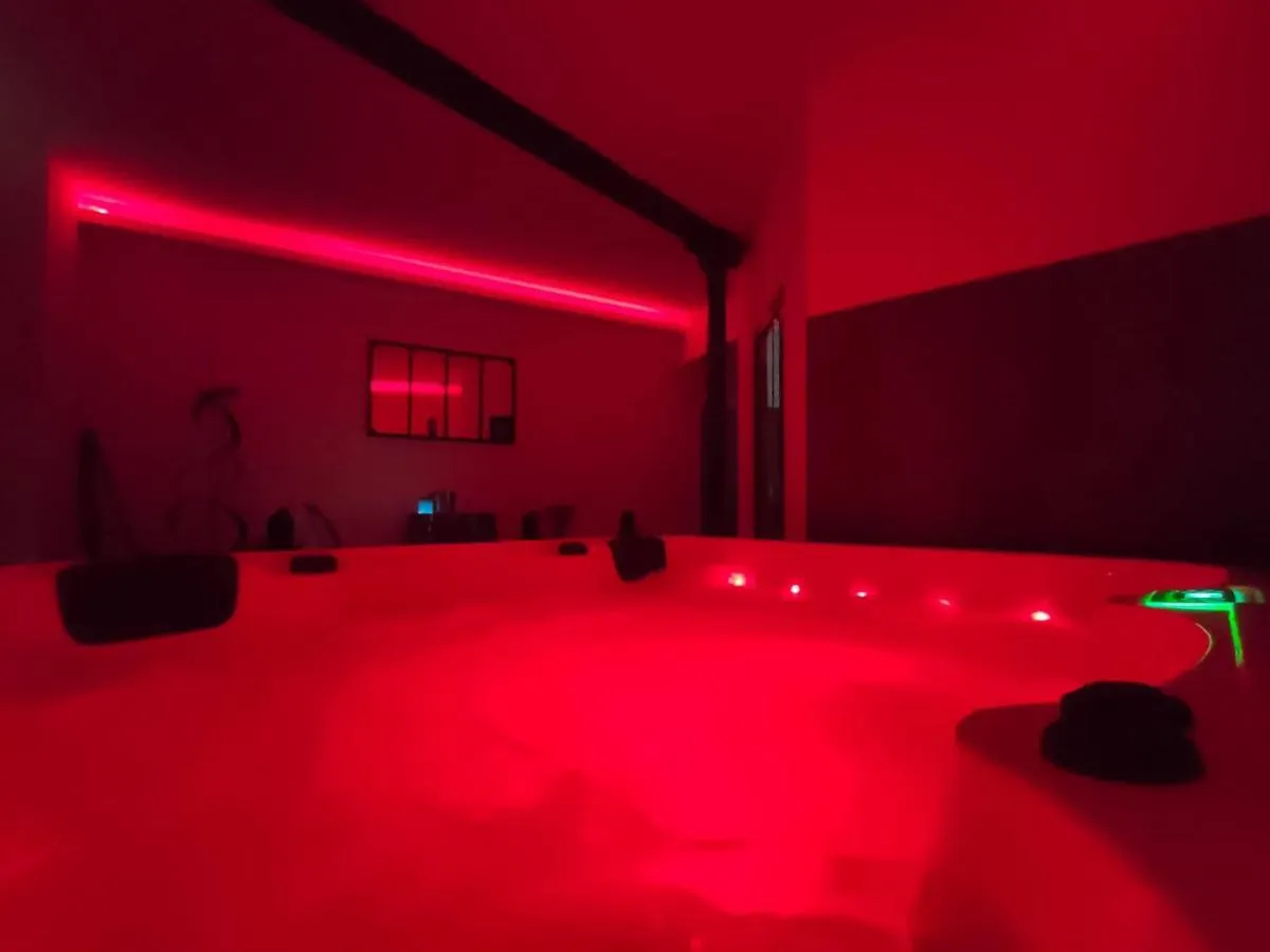 #Fer Rever 63# Spa # Thiers Apartment